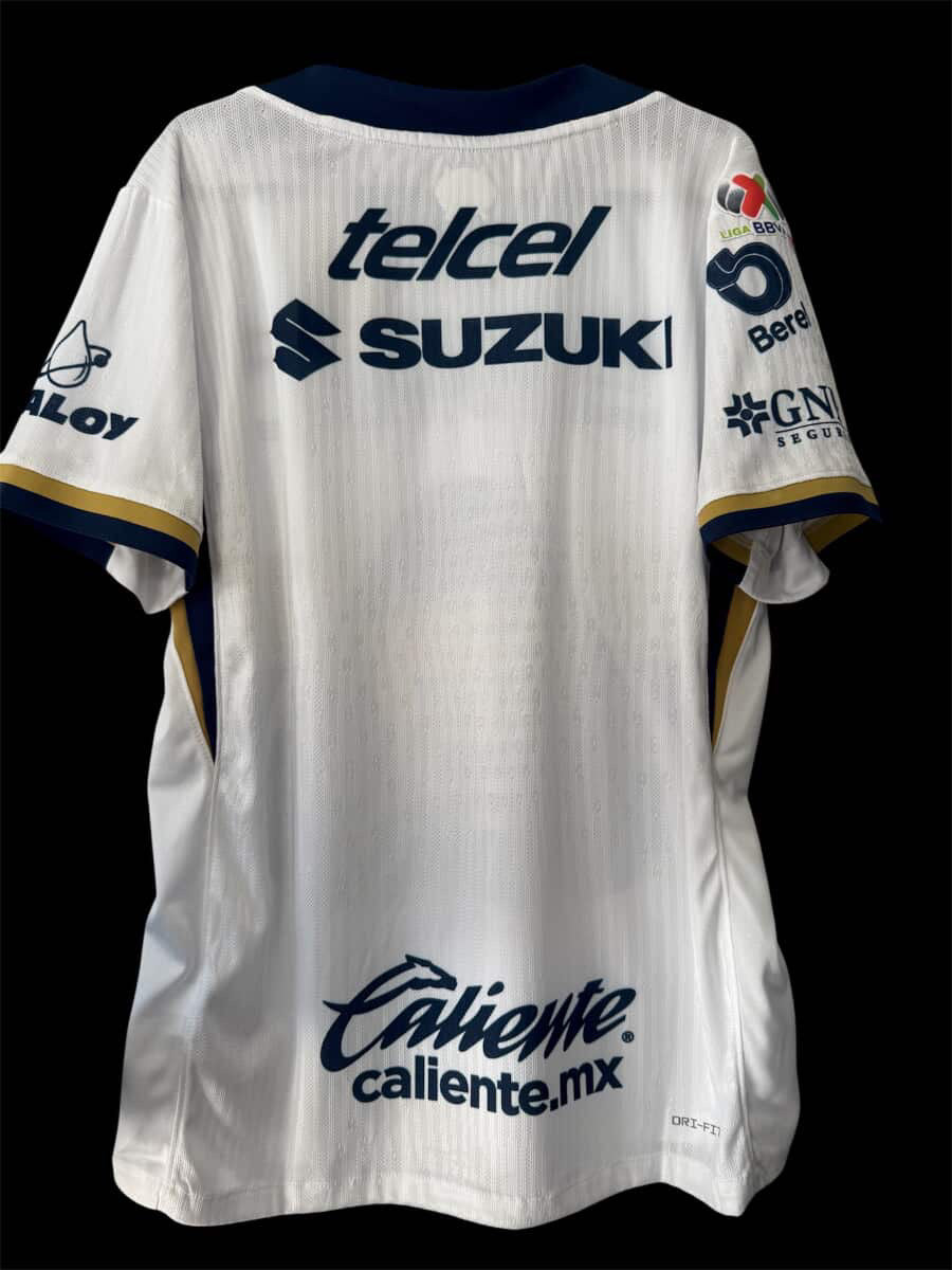 25/26 Pumas Away