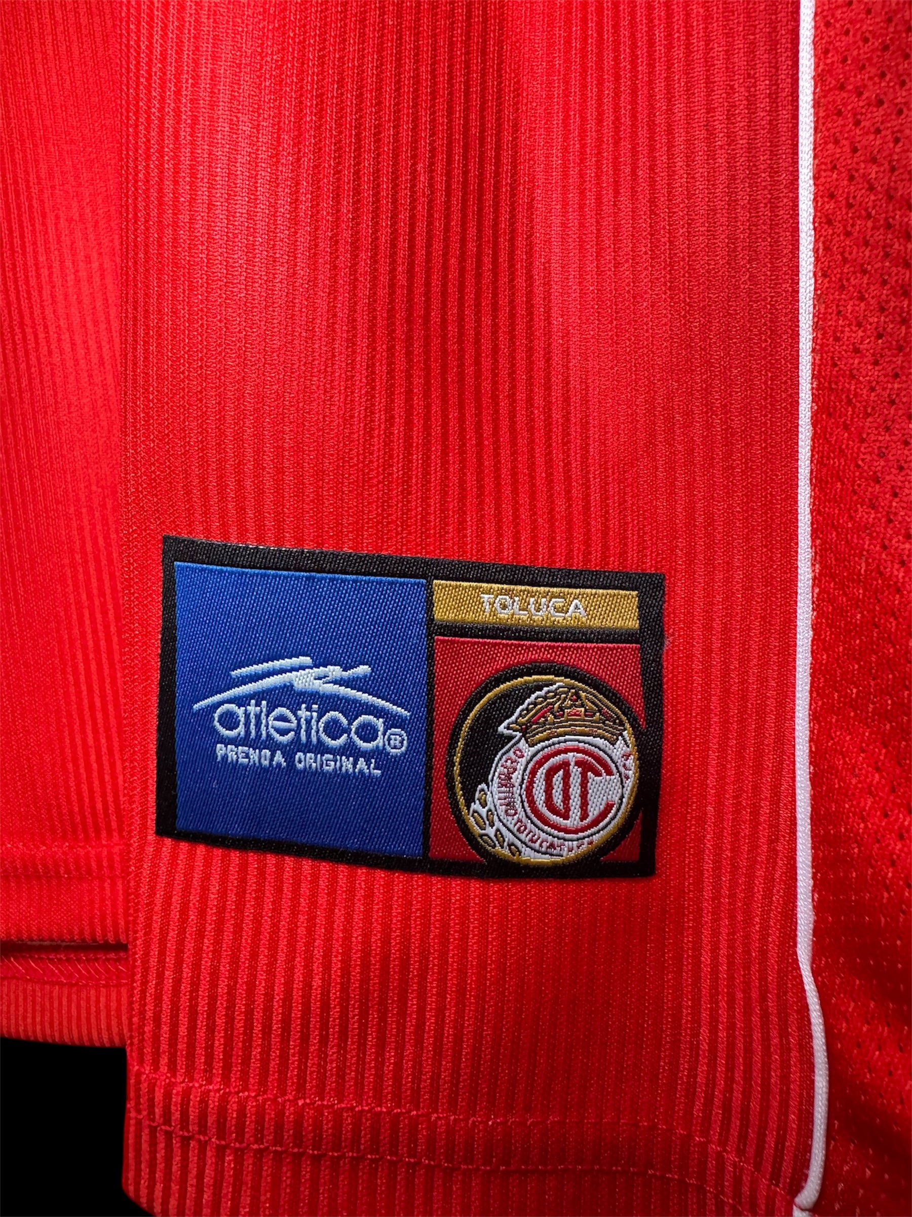 Toluca Retro Red